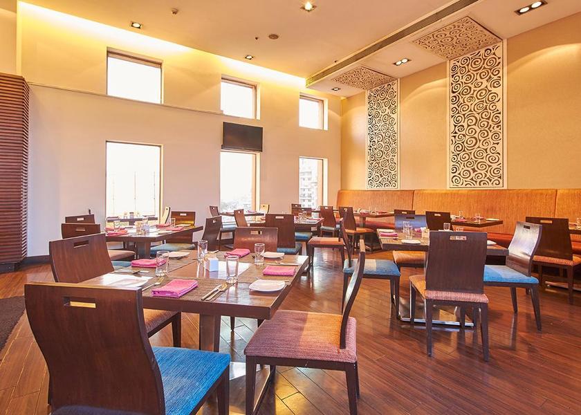 Maharashtra Pune Food & Dining