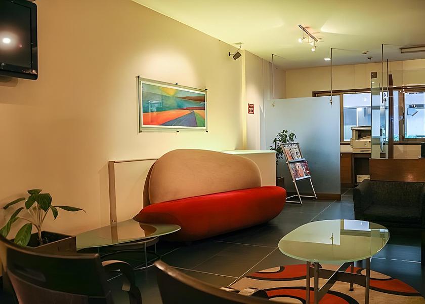 Maharashtra Pune Lobby