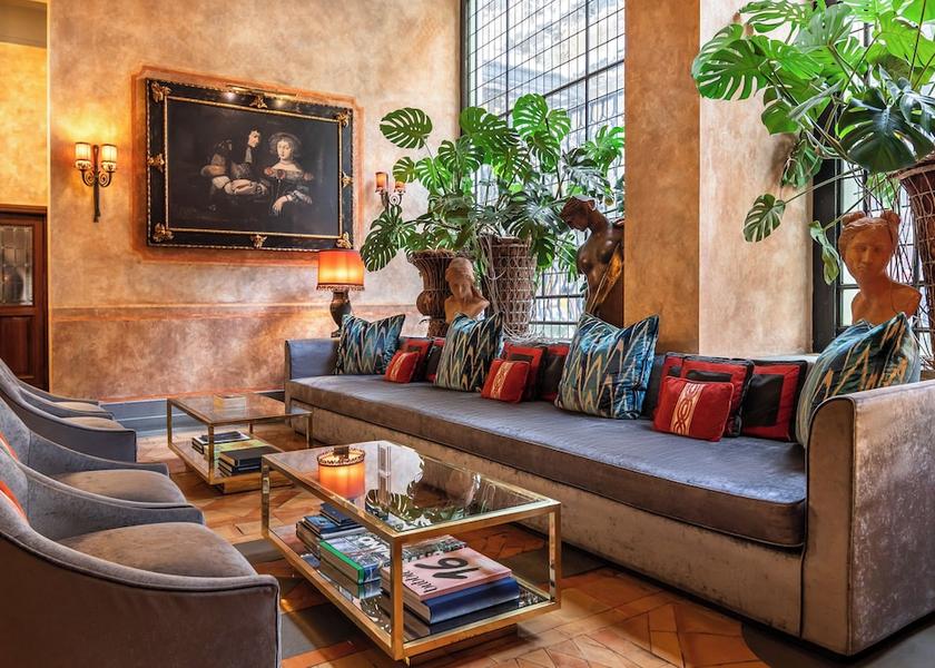 Tuscany Florence Lobby