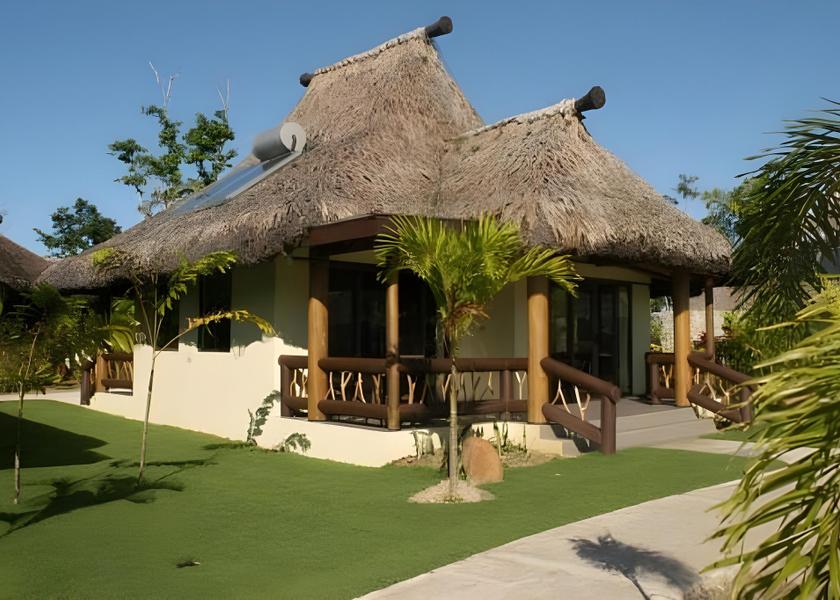 Central Division Pacific Harbour Hotel Exterior