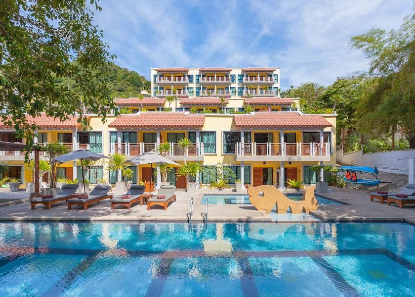 Phuket Province Wichit Outdoor pool