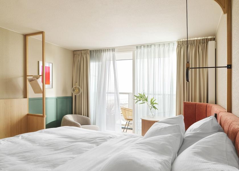 South Holland The Hague Room