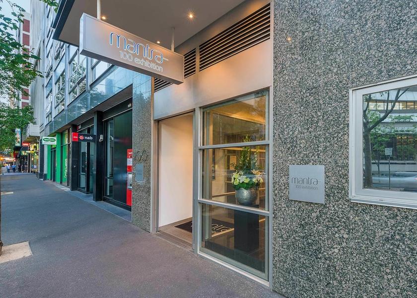 Victoria Melbourne Entrance