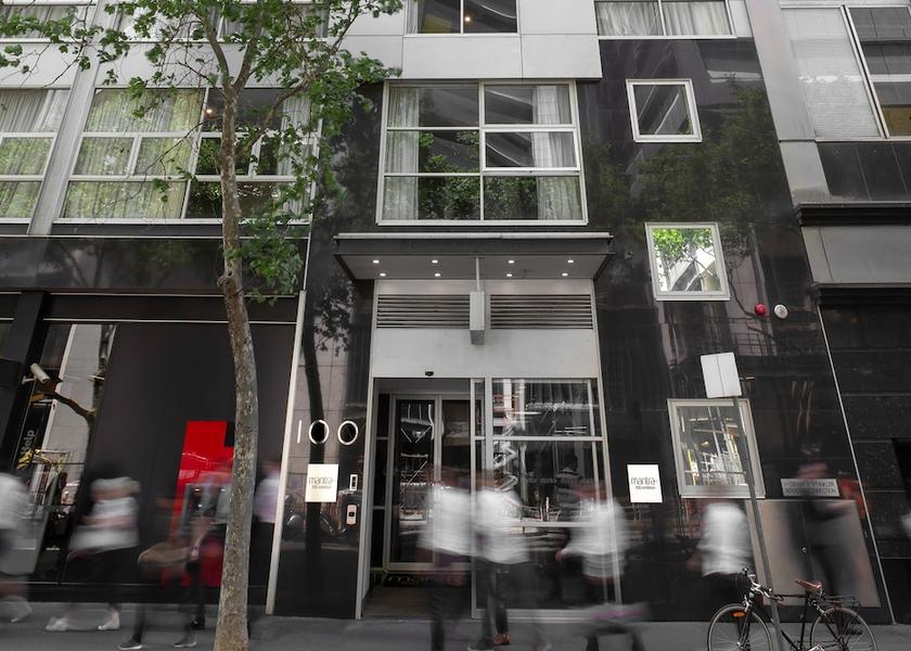 Victoria Melbourne Facade