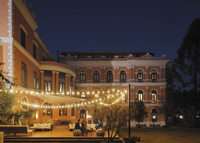  Kathmandu Restaurant