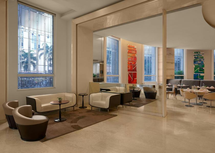 Maharashtra Mumbai Lobby Lounge - Social Seating