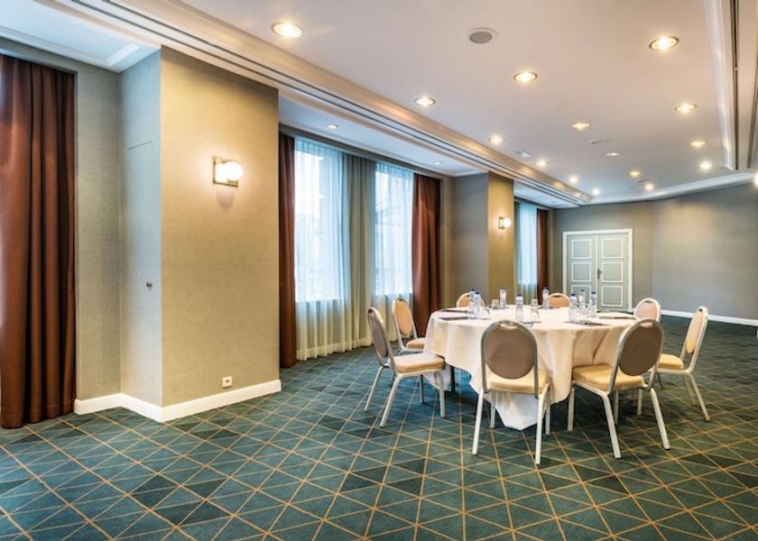 Flemish Region Brussels Meeting Room