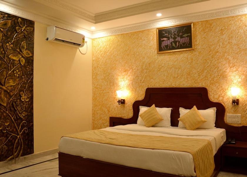 Madhya Pradesh Khajuraho Room