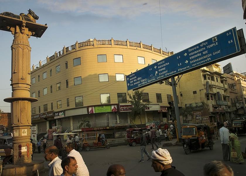 Uttar Pradesh Varanasi Exterior