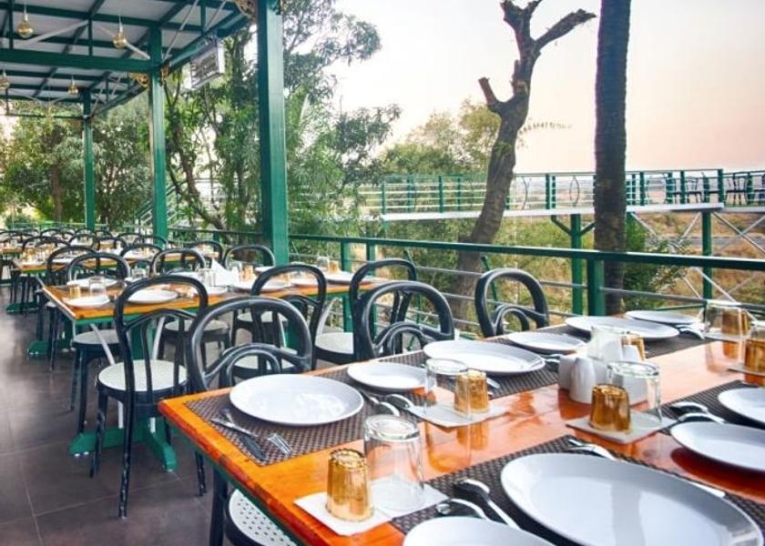 Maharashtra Igatpuri Food & Dining