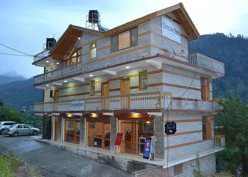 Himachal Pradesh Manali Hotel Exterior