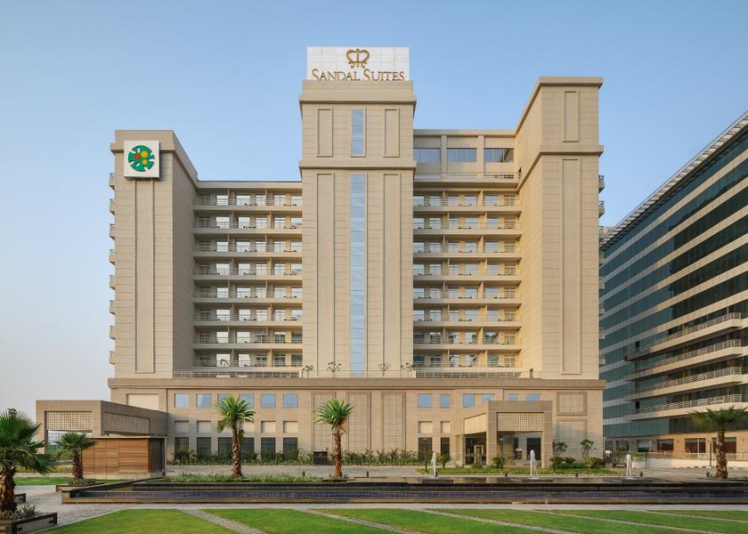 Uttar Pradesh Noida Hotel Exterior