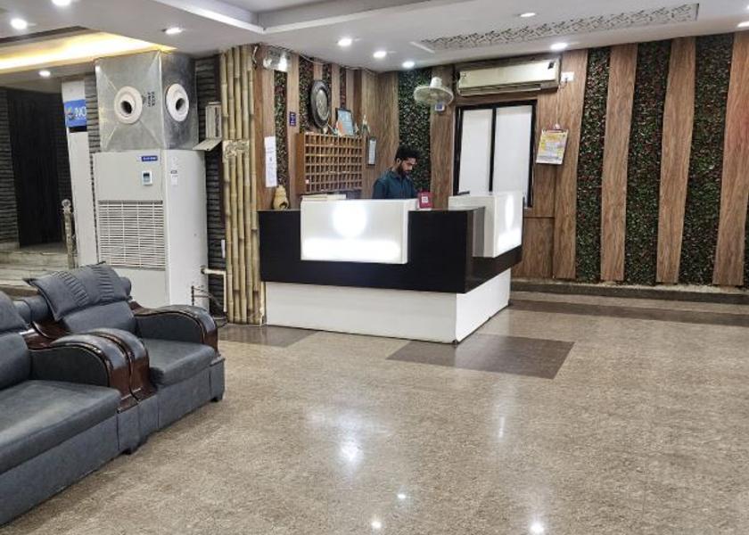 Uttar Pradesh Varanasi Public Areas