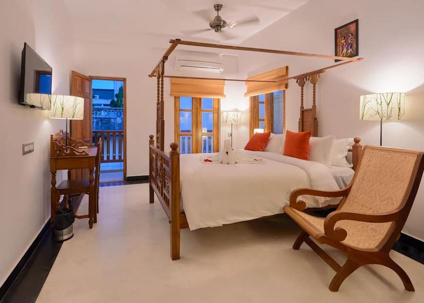 Deluxe Room With Balcony