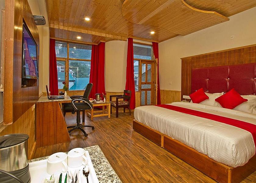 Himachal Pradesh Manali Premium Room with Balcony