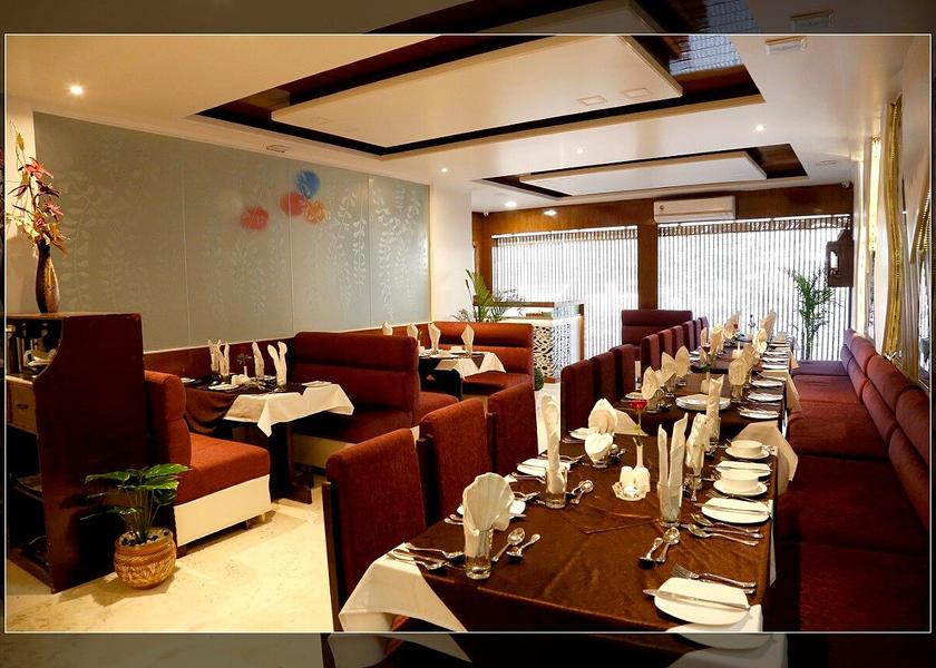 Rajasthan Jaipur Food & Dining