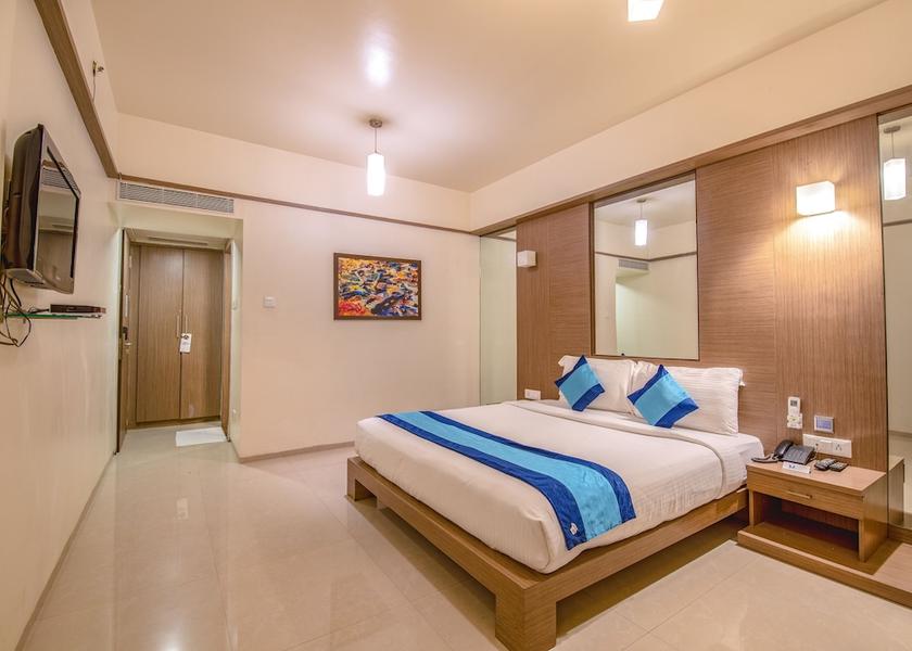 Maharashtra Pune Room
