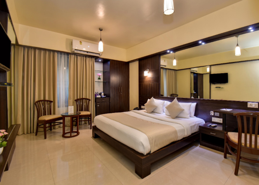 Maharashtra Pune Superior Room
