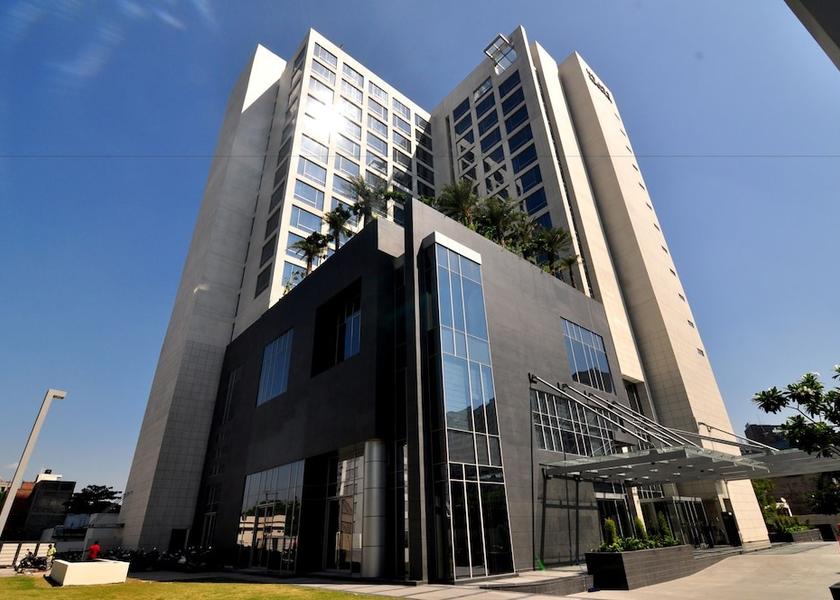 Uttar Pradesh Lucknow Hotel Exterior