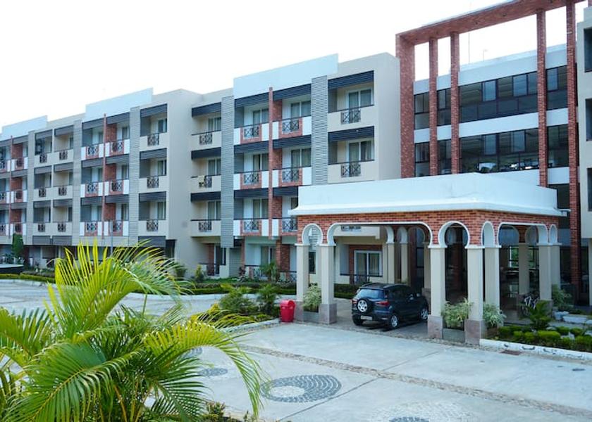 Tamil Nadu Courtrallam 