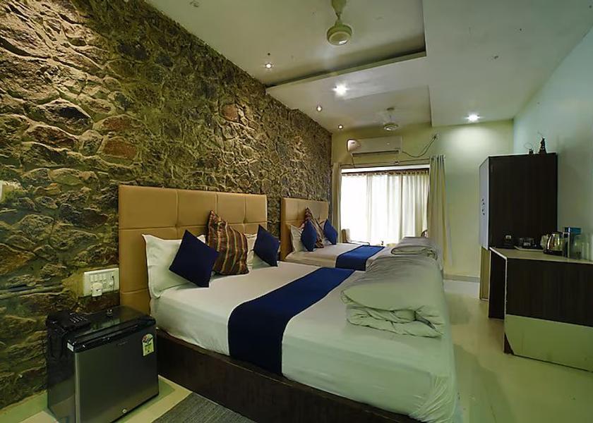 Rajasthan Mount Abu Family Four Bed Ac Room