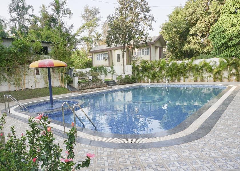 Maharashtra Lonavala Pool