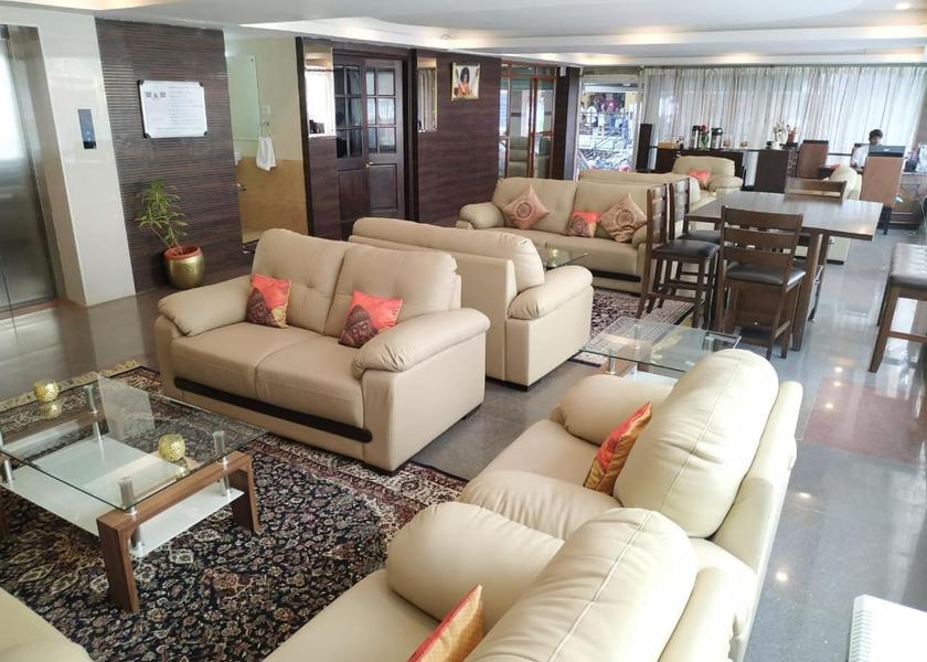 Andhra Pradesh Puttaparthi Lobby
