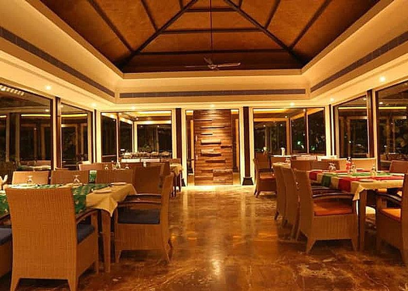 Rajasthan Udaipur Food & Dining