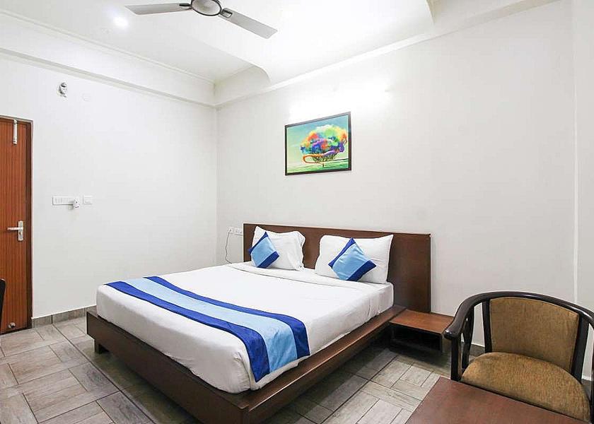 Uttar Pradesh Lucknow Deluxe King Room