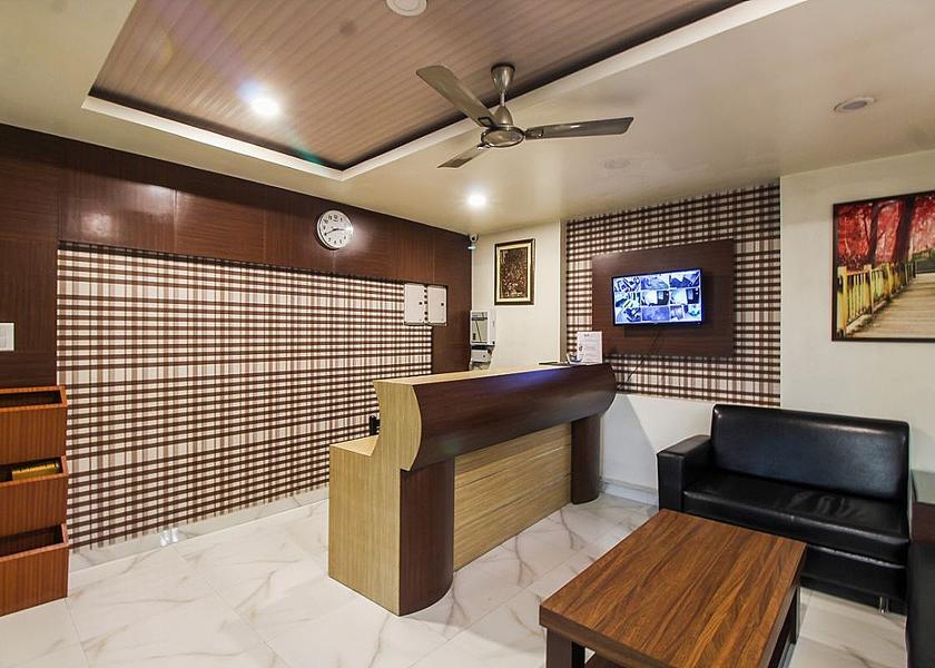Uttar Pradesh Lucknow Public Areas