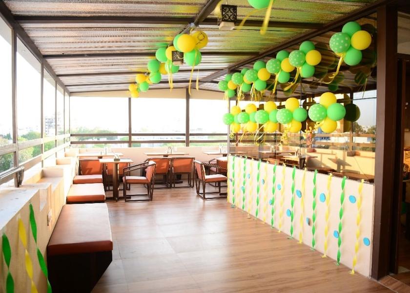 Gujarat Jamnagar Cafe