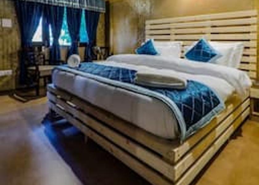 Uttarakhand Bhimtal Deluxe Bamboo Cottage