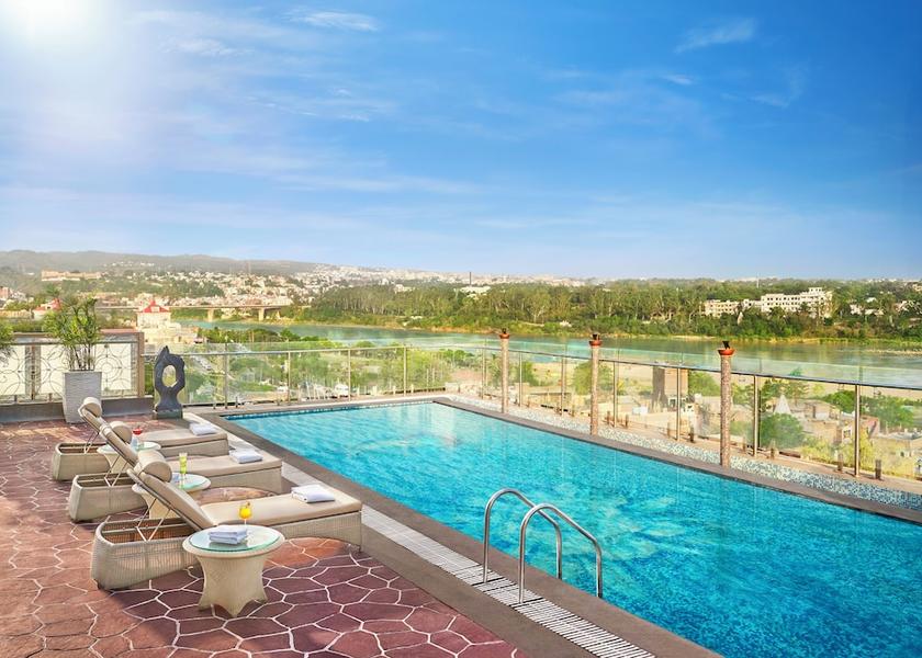 Jammu and Kashmir Jammu Rooftop pool