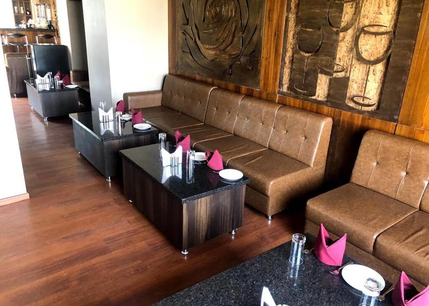 Uttar Pradesh Lucknow Food & Dining