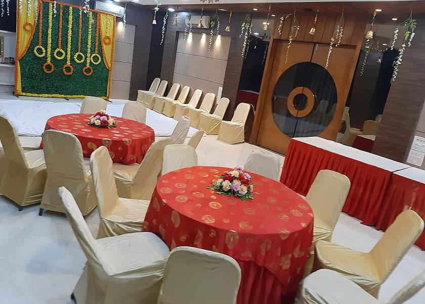 Gujarat Surat Business Centre