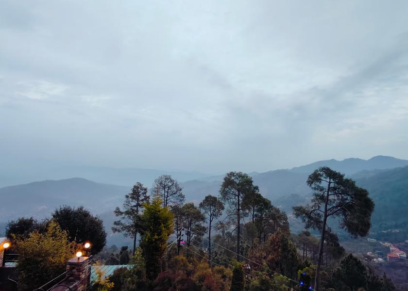 Uttarakhand Kausani Hotel View