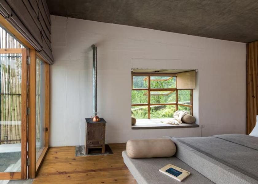 Uttarakhand Binsar Terrace Chalet