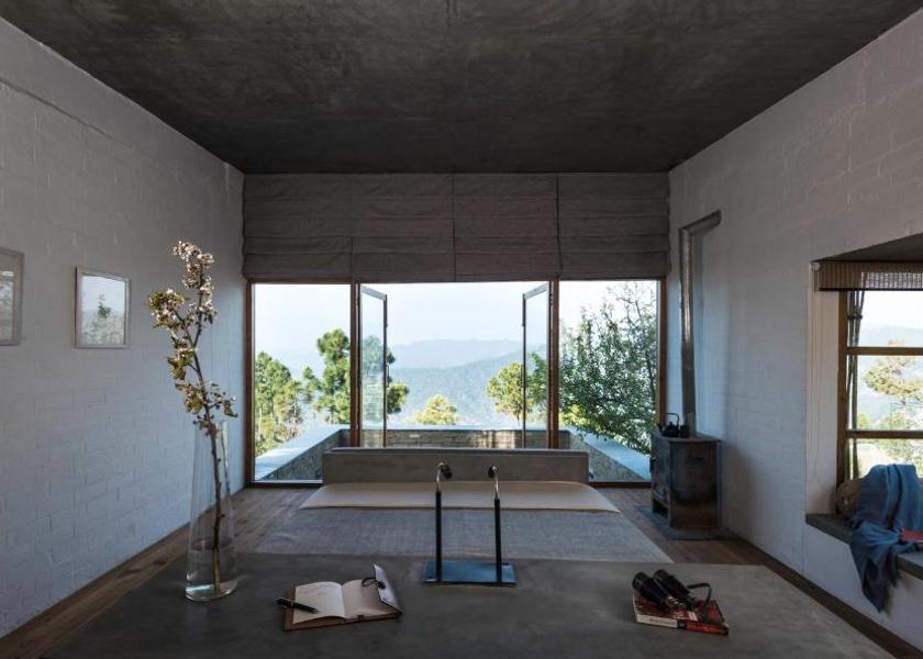 Uttarakhand Binsar Terrace Chalet