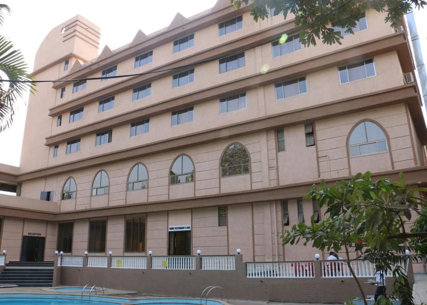 Maharashtra Thane Hotel Exterior