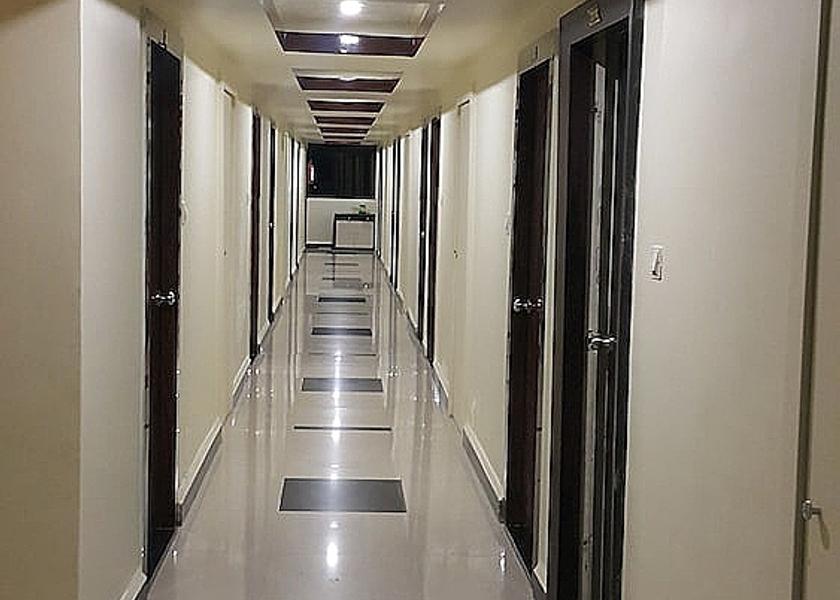 Maharashtra Thane Lobby