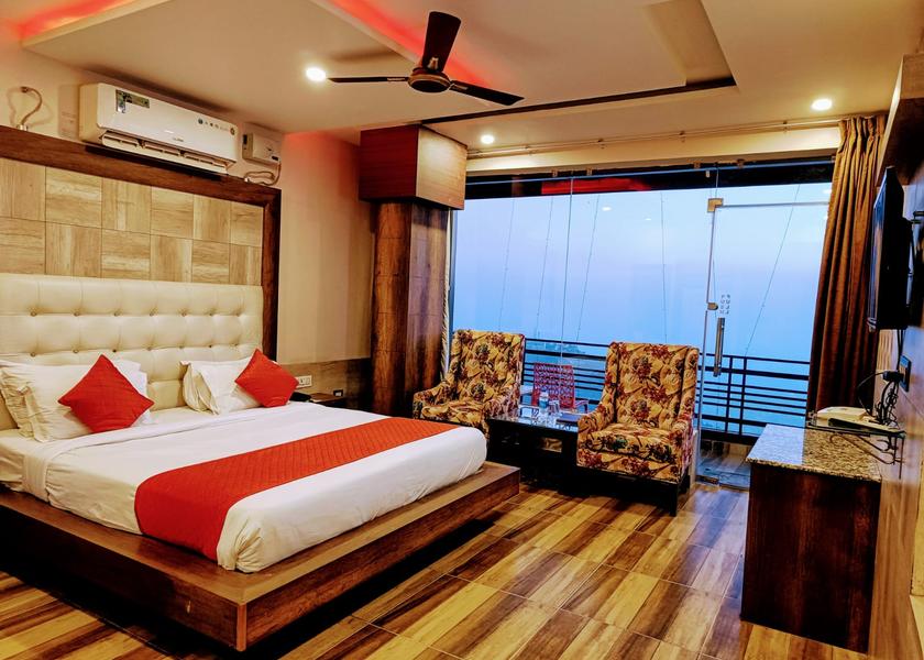 Himachal Pradesh Dharamshala Superior Room (AC hot & cold) with balcony mountain view