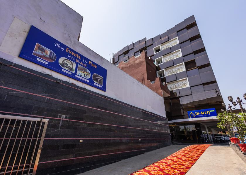 Uttar Pradesh Lucknow Hotel Exterior