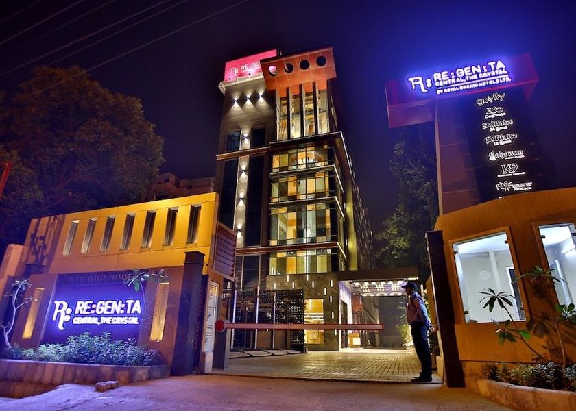 Uttar Pradesh Kanpur Exterior detail