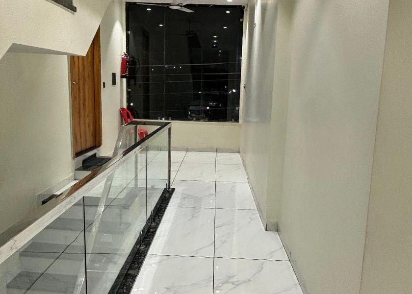 Madhya Pradesh Ujjain Lobby
