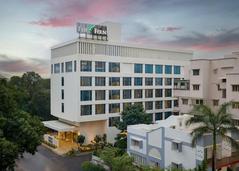 Gujarat Vadodara Exterior - Night