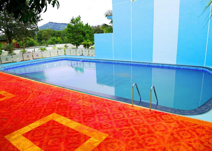 Tamil Nadu Yelagiri Swimming pool [outdoor]