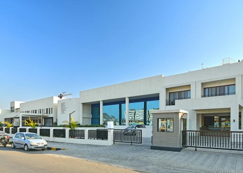 Maharashtra Thane Balcony