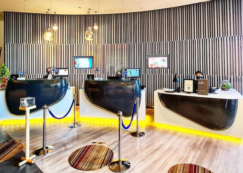 Tamil Nadu Chennai Lobby