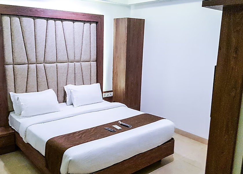 Maharashtra Navi Mumbai DELUXE