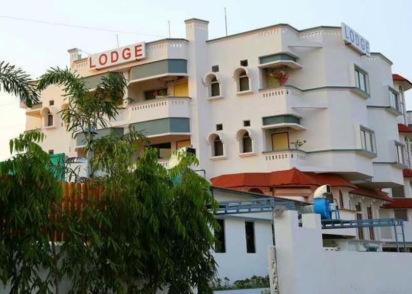 Maharashtra Pandharpur Hotel Exterior